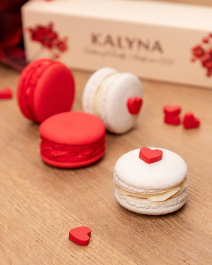 Набор макаронс ко Дню влюбленных