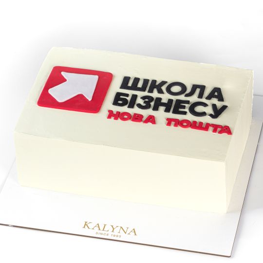 Торт під крем чізом з логотипом компанії