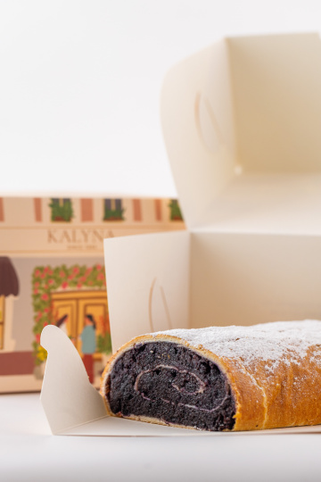 Штрудель з вишнею