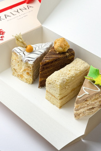 Набір класичних тортиків